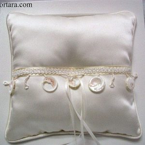 Seashell Ivory Satin Ring Pillow