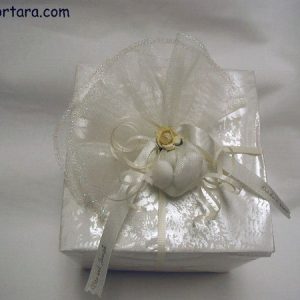White and Ivory Combination Wrapping Idea